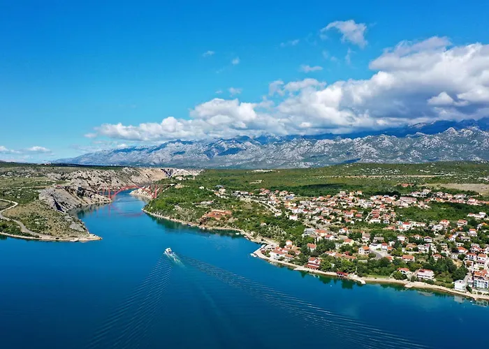 Daire Laura, No 1 Maslenica
