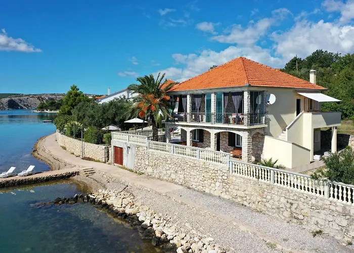 Apartman Laura, No 1 Maslenica