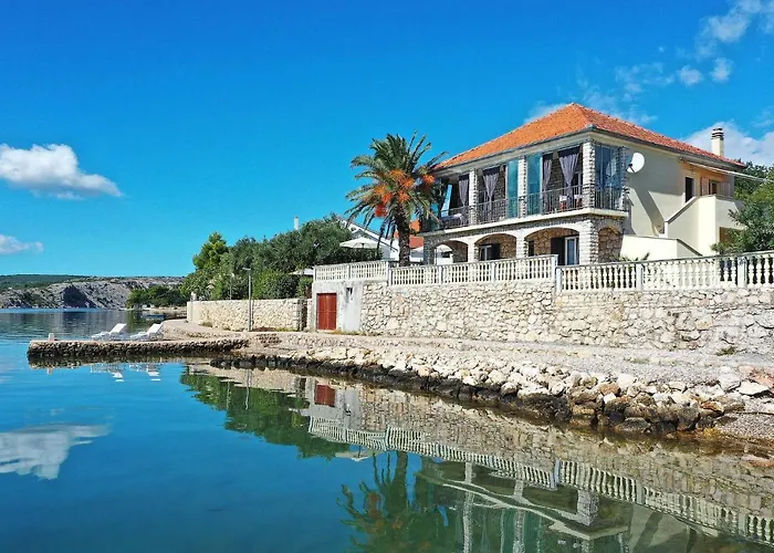 Laura, No 1 マスレニツァ