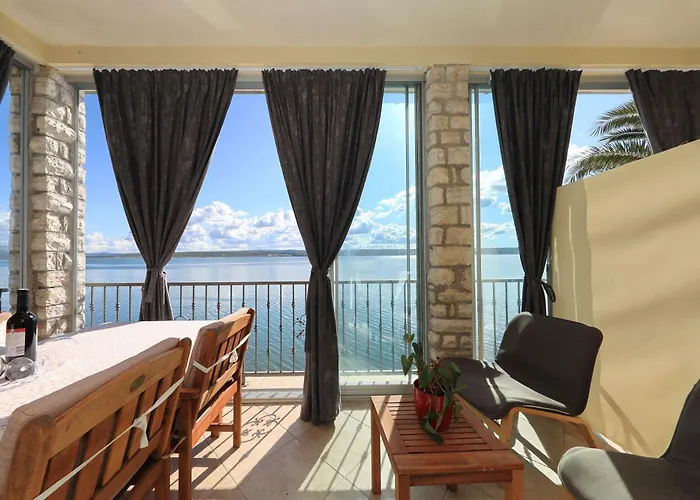 Апартаменты Laura, No 1